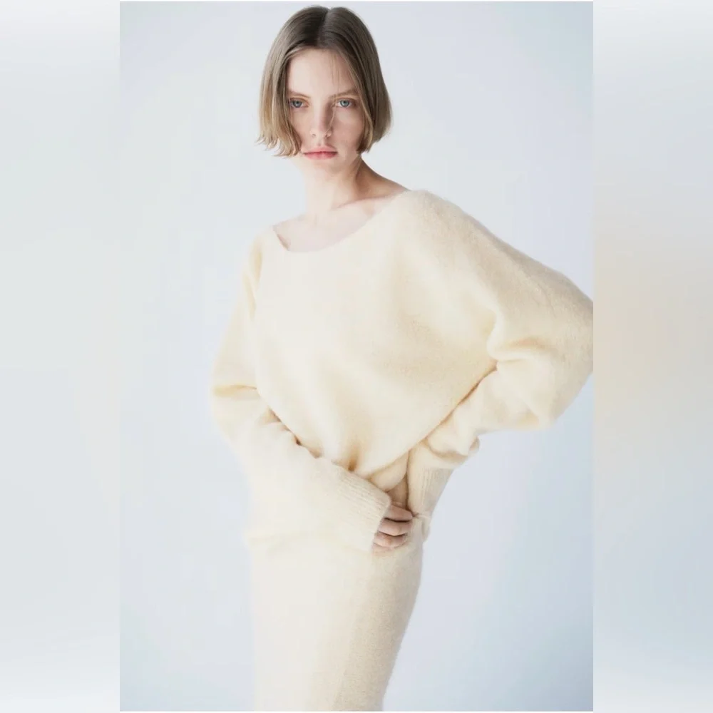 Elegant‎ Wool & Alpaca Blend Women's Two-Piece Ensemble NWT SZ PETITE MEDIUM (S)